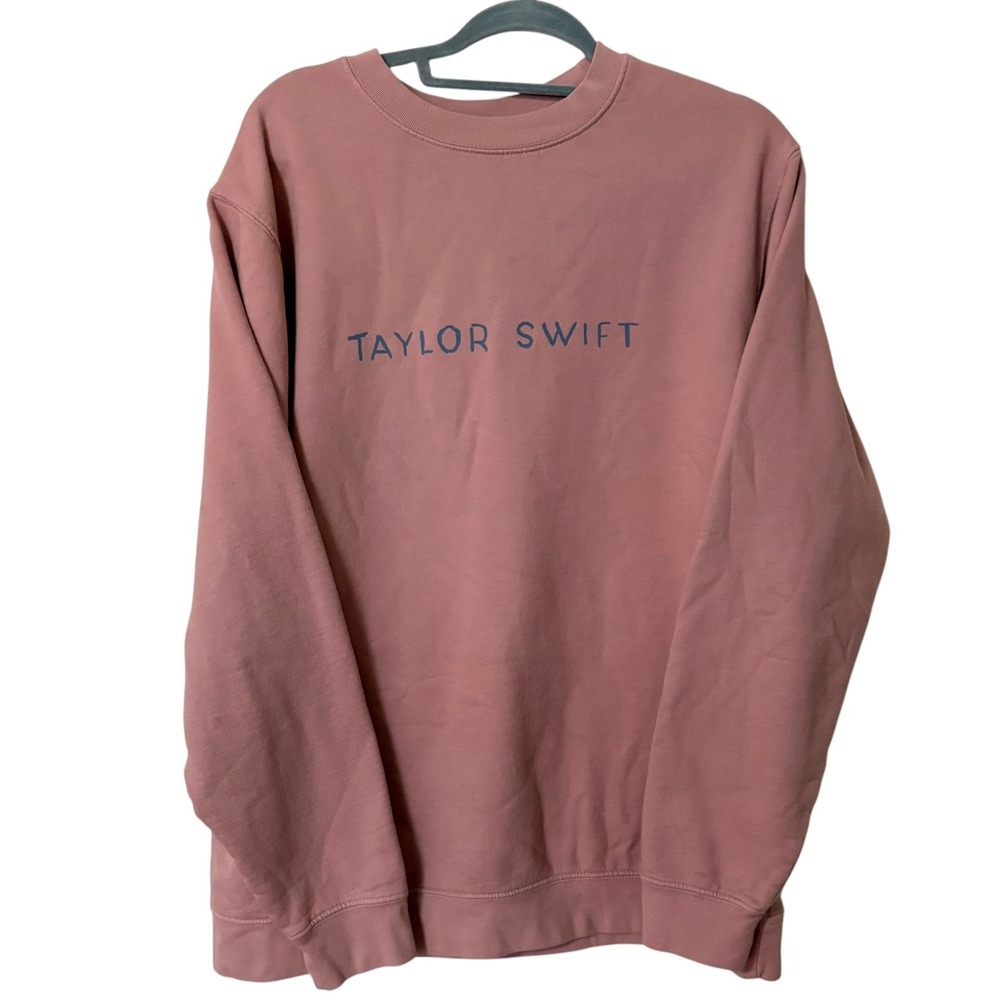 Taylor Swift Womens M Sweatshirt Rose Pink 1989 Taylors Version Graphic Concert - Picture 2 of 6